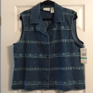 NWT Alfred Dunner embroidered denim vest size 16